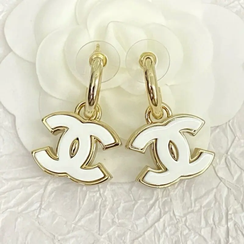 chanel boucles doreilles pour femme s_1262164